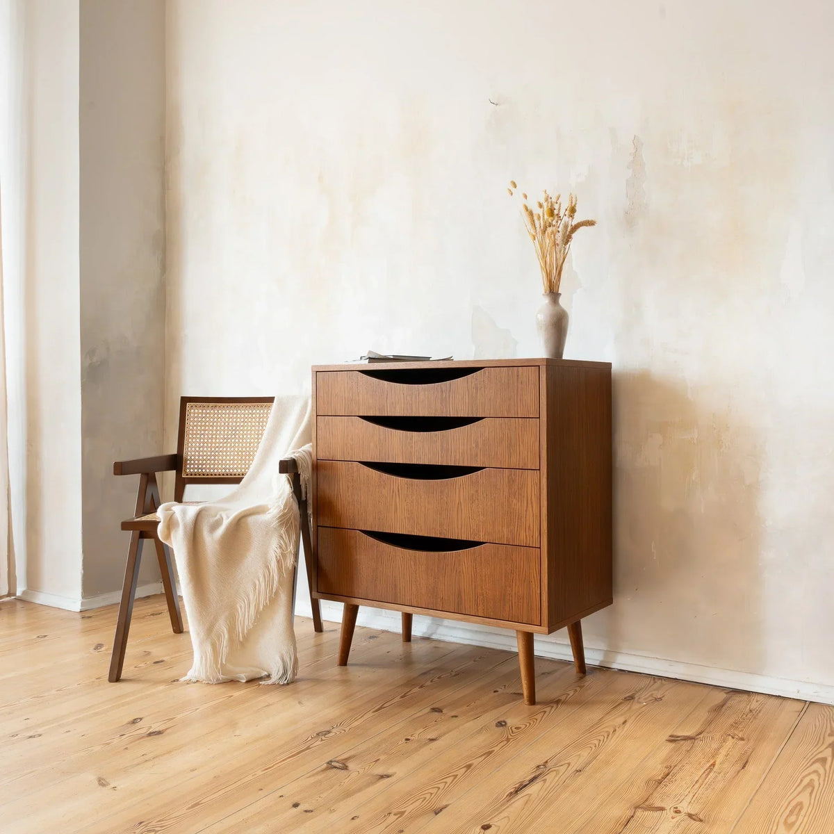 Vintage-style chests of drawers – how to bring a retro vibe to a modern interior – Pastform Furniture