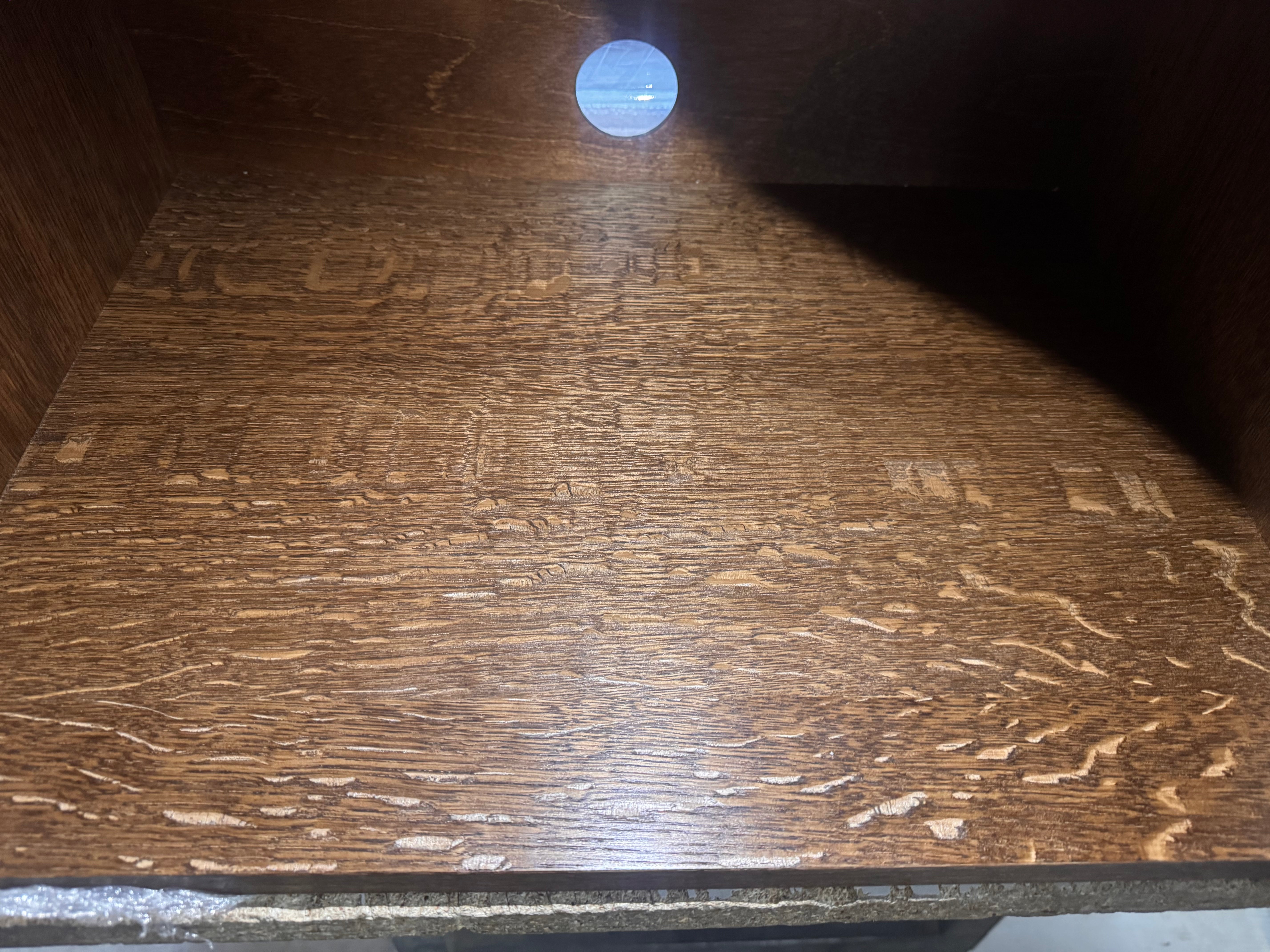 TV-Möbel LOTV VINYL - Versand innerhalb von 2–3 Tagen